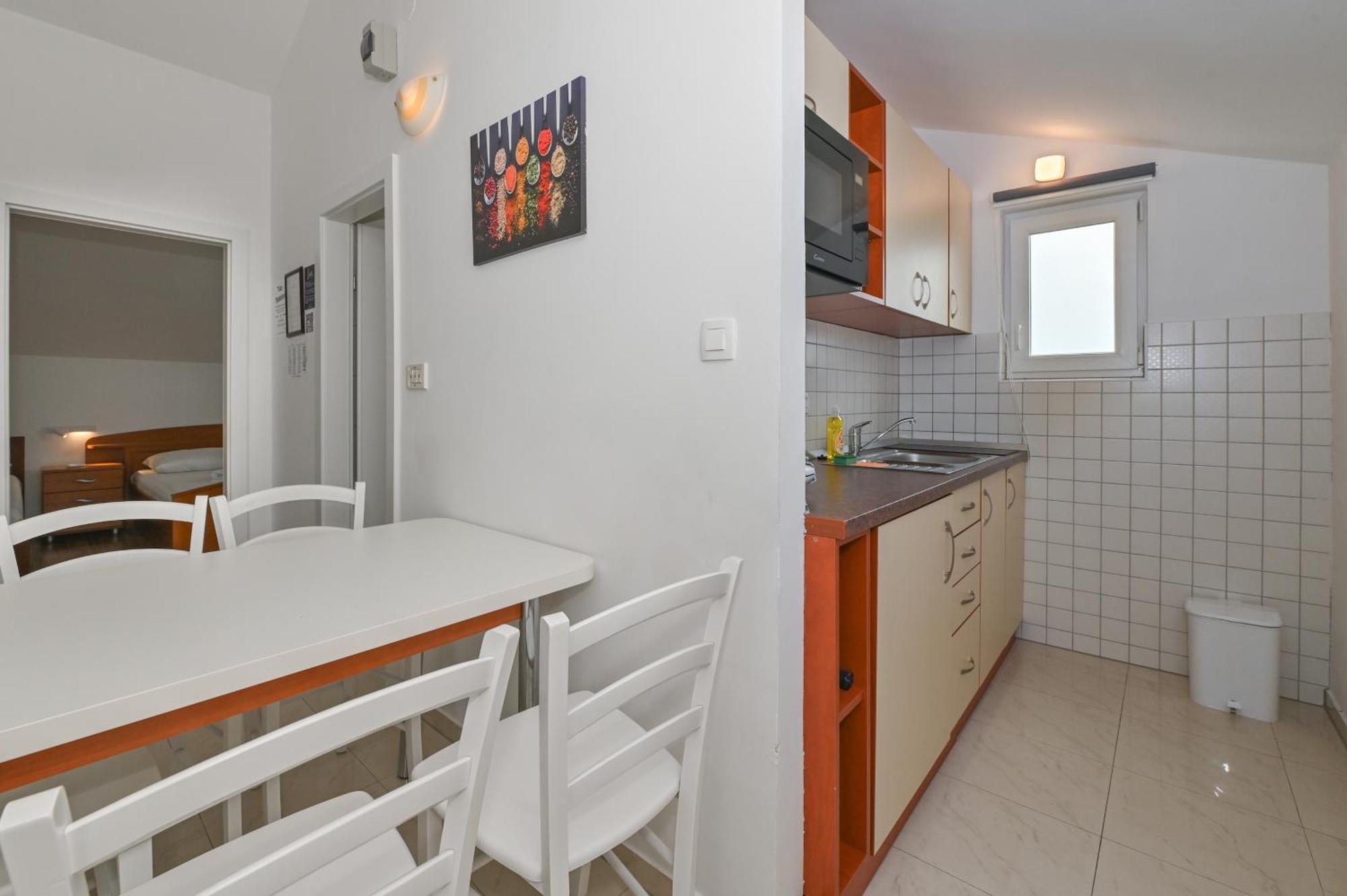 Seagull Pool Apartments & Studios Novalja Luaran gambar